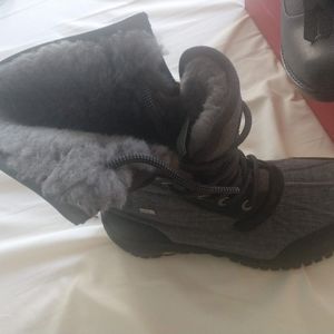Women's boots